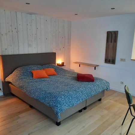 Le Grand Ravel Apartment Вем Екстериор снимка