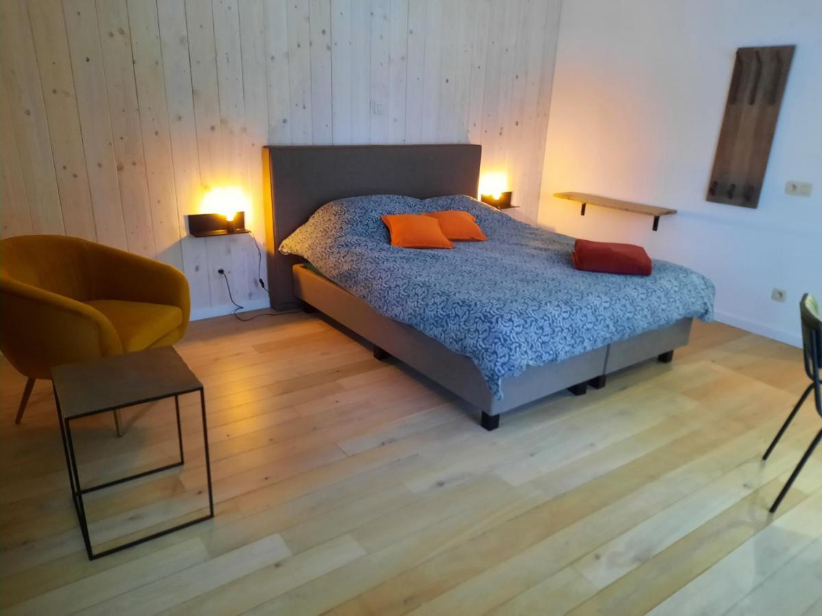 Le Grand Ravel Apartment Вем Екстериор снимка